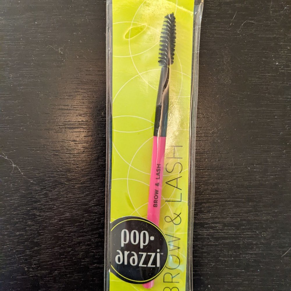 NEW Pink Poparazzi Brow and Lash Brush